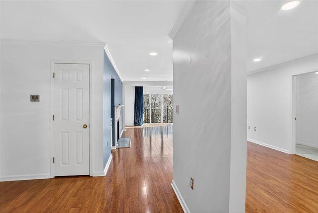 27207 Plantation NE Drive, Atlanta, GA 30324