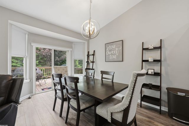 40478 Oakbrook Drive, Sterling Heights, MI 48310