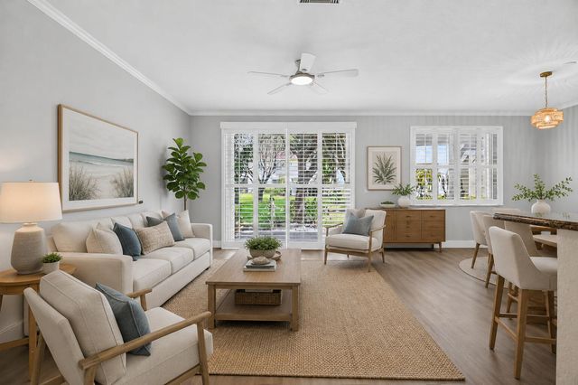 3085 N EVERGREEN Circle, Boynton Beach, FL 33426
