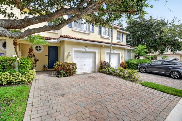 3085 N EVERGREEN Circle, Boynton Beach, FL 33426