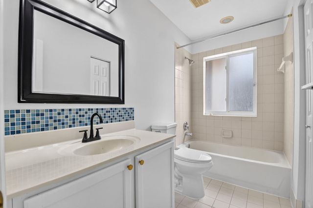 3085 N EVERGREEN Circle, Boynton Beach, FL 33426