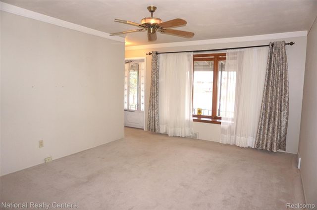 32547 Avondale Street, Westland, MI 48186