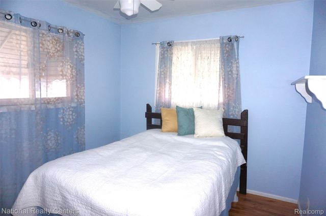 32547 Avondale Street, Westland, MI 48186