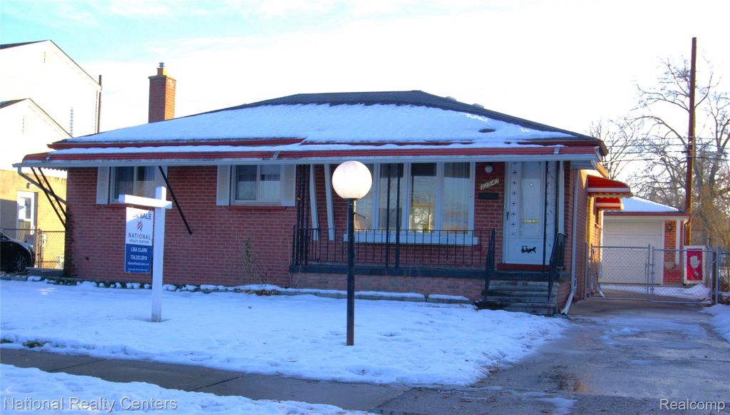 32547 Avondale Street, Westland, MI 48186