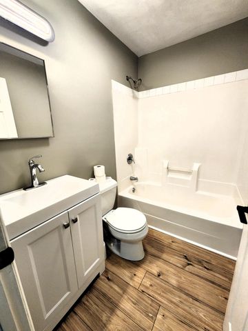 2444 Harding Avenue, Muskegon City, MI 49441