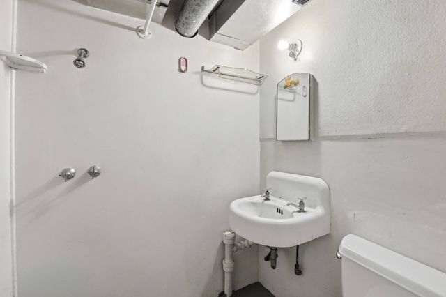1103 E EMPIRE Ave, Spokane, WA 99207