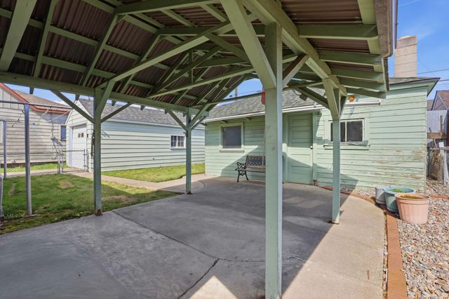 1103 E EMPIRE Ave, Spokane, WA 99207