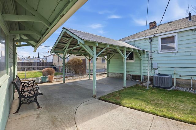 1103 E EMPIRE Ave, Spokane, WA 99207