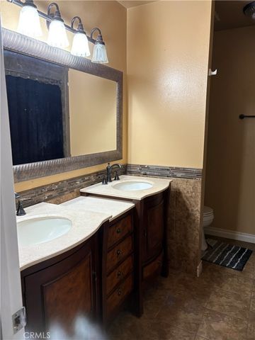 4437 Lubbock, Simi Valley, CA 93063