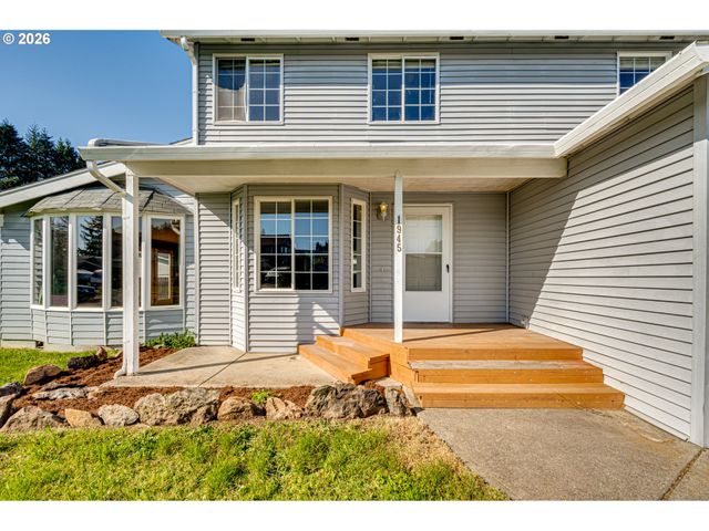 1945 BLACKTAIL Ln, Woodland, WA 98674