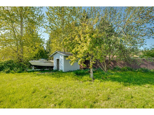 1945 BLACKTAIL Ln, Woodland, WA 98674