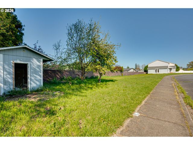 1945 BLACKTAIL Ln, Woodland, WA 98674