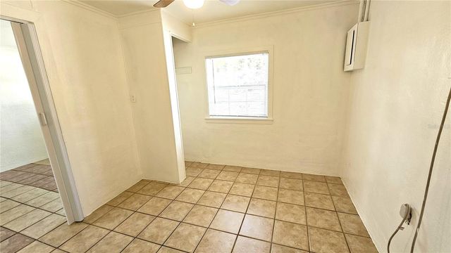 15 N MANGO STREET W, Englewood, FL 34223
