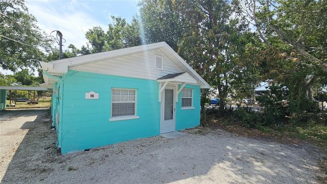 15 N MANGO STREET W, Englewood, FL 34223