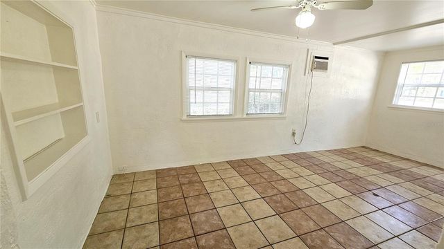 15 N MANGO STREET W, Englewood, FL 34223