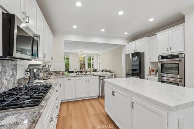 9 Hanoverian, Ladera Ranch, CA 92694