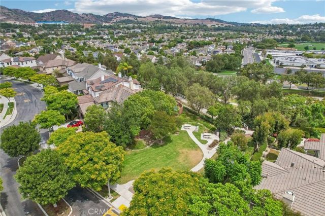 9 Hanoverian, Ladera Ranch, CA 92694