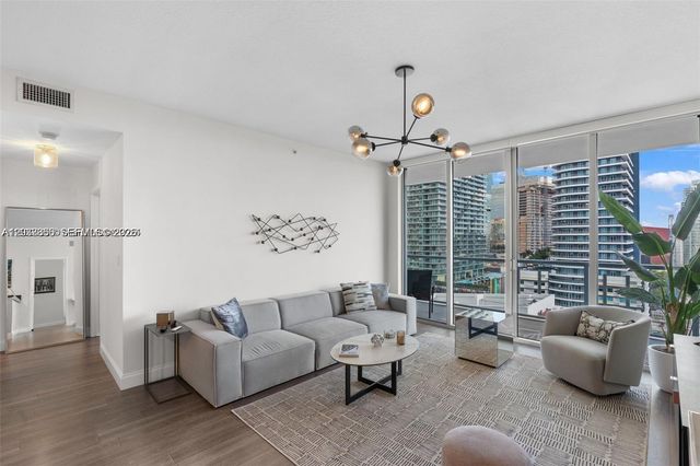 79 SW 12th St 2204-S, Miami, FL 33130