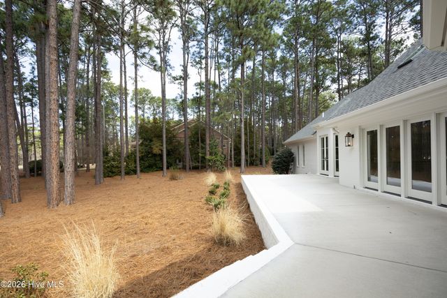 360 Lake Dornoch Drive, Pinehurst, NC 28374