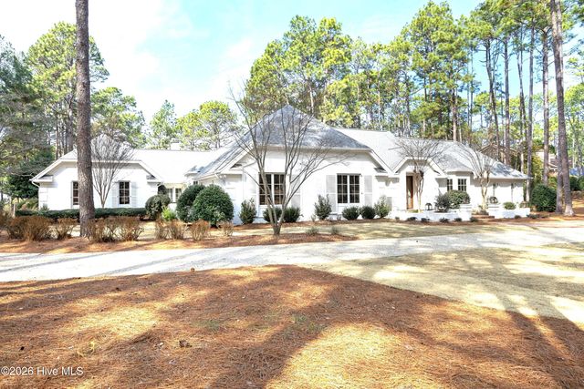 360 Lake Dornoch Drive, Pinehurst, NC 28374