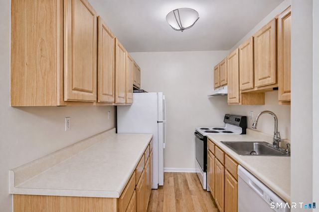 63 Glade Street C4, West Haven, CT 06418