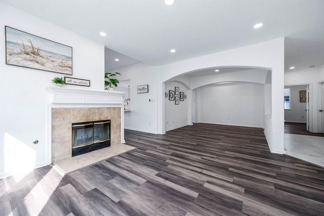 17806 Carriage Crossing Lane, Cypress, TX 77429