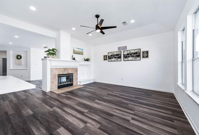 17806 Carriage Crossing Lane, Cypress, TX 77429