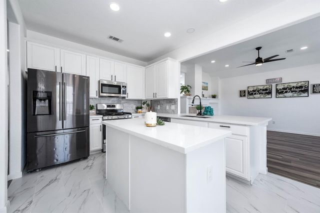 17806 Carriage Crossing Lane, Cypress, TX 77429