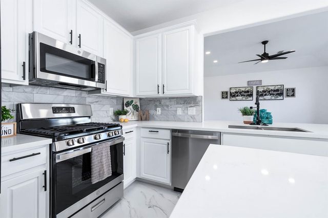 17806 Carriage Crossing Lane, Cypress, TX 77429