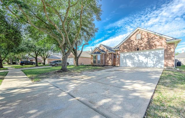 17806 Carriage Crossing Lane, Cypress, TX 77429