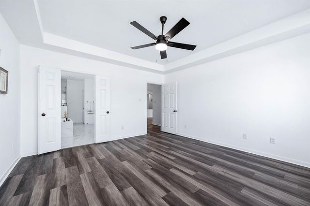 17806 Carriage Crossing Lane, Cypress, TX 77429