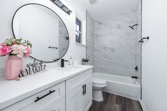 17806 Carriage Crossing Lane, Cypress, TX 77429