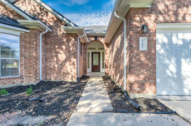 17806 Carriage Crossing Lane, Cypress, TX 77429