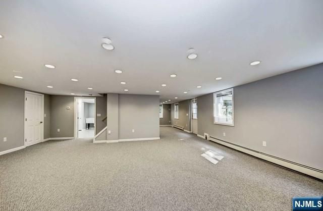 204 Deerfield Lane, Franklin Lakes, NJ 07417