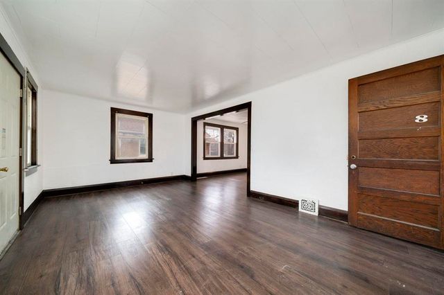 1128 21st Place, Rockford, IL 61104