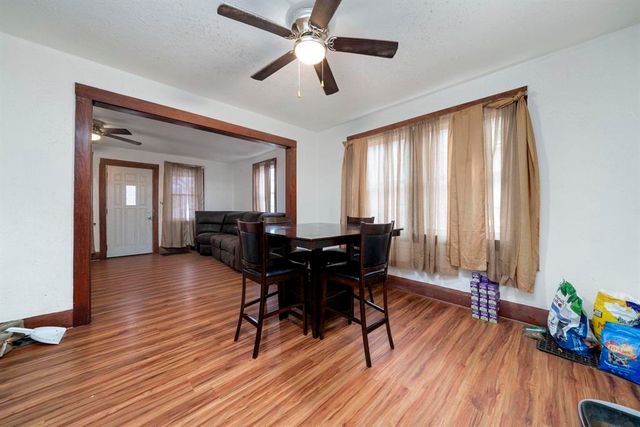 1128 21st Place, Rockford, IL 61104