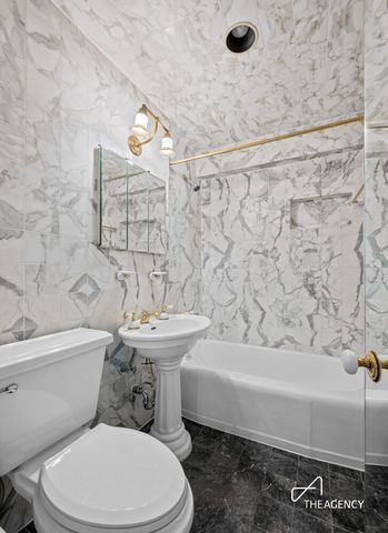 411 E 53rd St Apt 17L, New York City, NY 10022