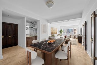 411 E 53rd St Apt 17L, New York City, NY 10022