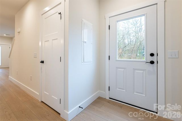 10 Wyndom Lane, Asheville, NC 28805