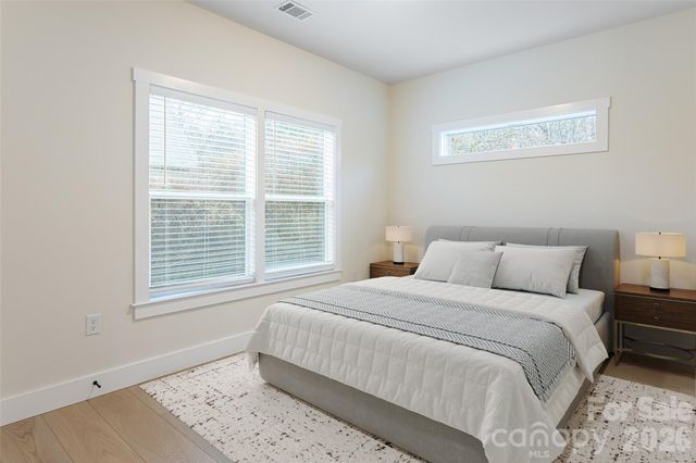 10 Wyndom Lane, Asheville, NC 28805