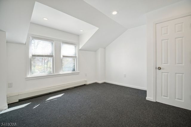 35 Hickory St, Bloomfield Twp., NJ 07003