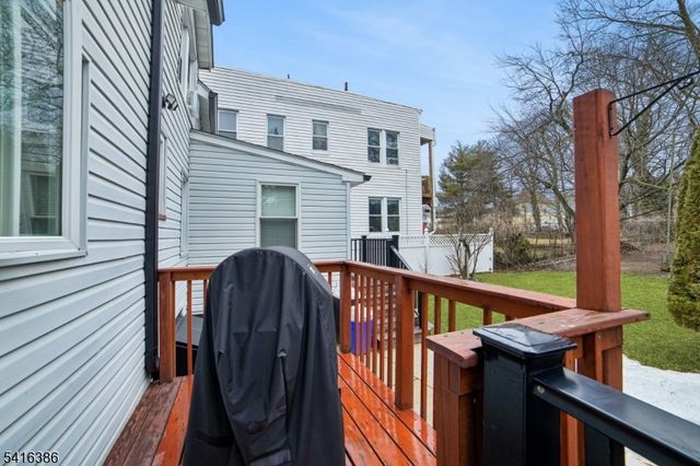 35 Hickory St, Bloomfield Twp., NJ 07003