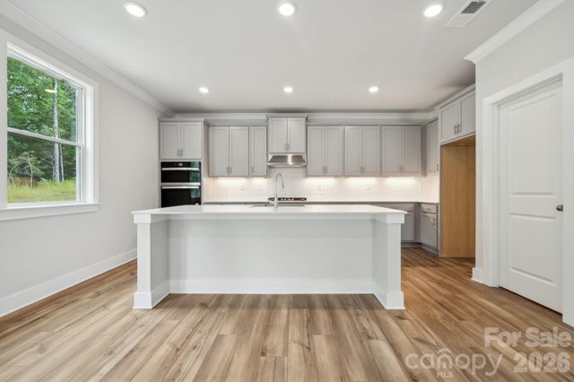 10004 Manor Vista Trail, Kannapolis, NC 28027