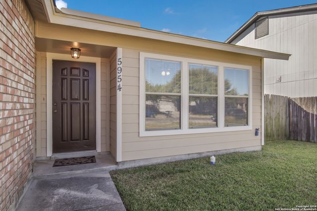 5954 SUMMER FEST DR, San Antonio, TX 78244
