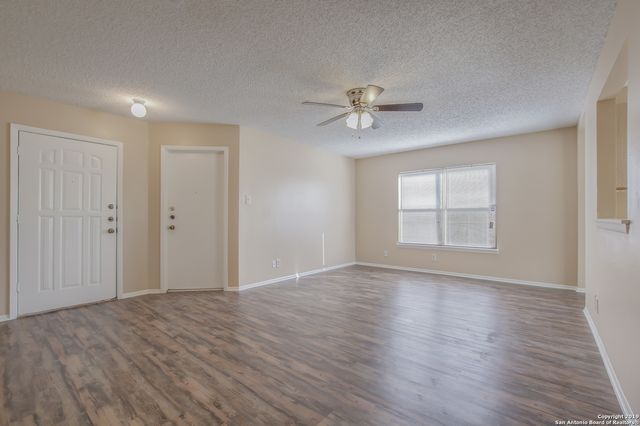 5954 SUMMER FEST DR, San Antonio, TX 78244