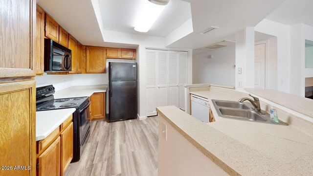 1331 W BASELINE Road 209, Mesa, AZ 85202