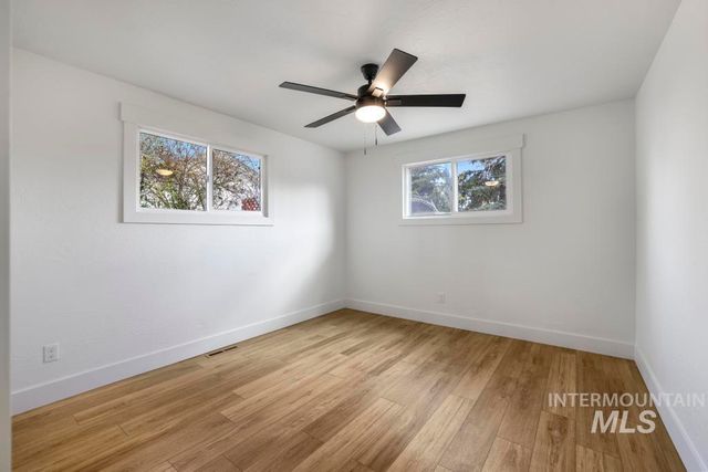 344 Fillmore St, Twin Falls, ID 83301