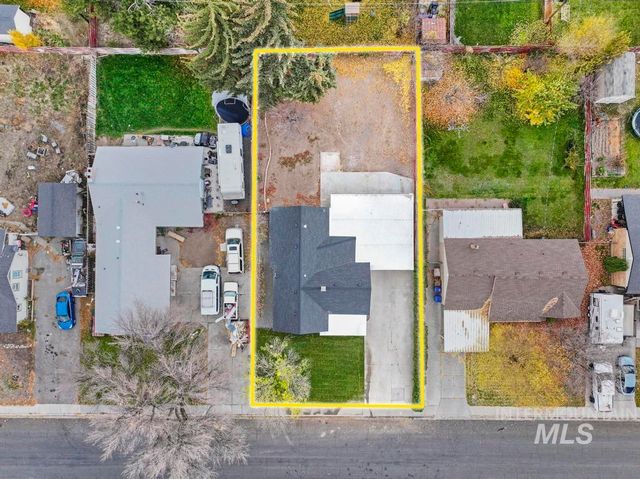 344 Fillmore St, Twin Falls, ID 83301