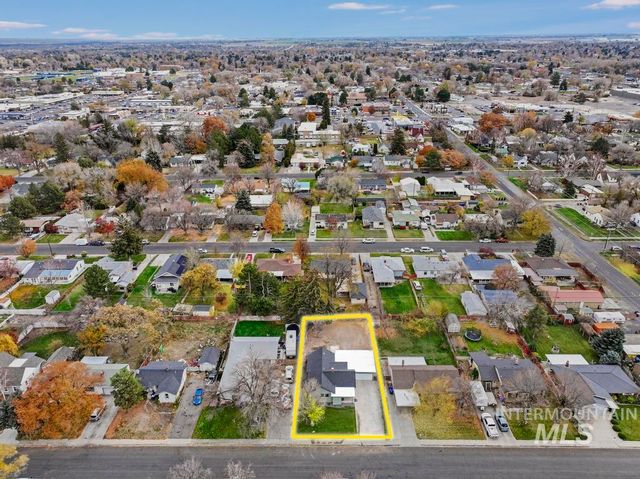 344 Fillmore St, Twin Falls, ID 83301