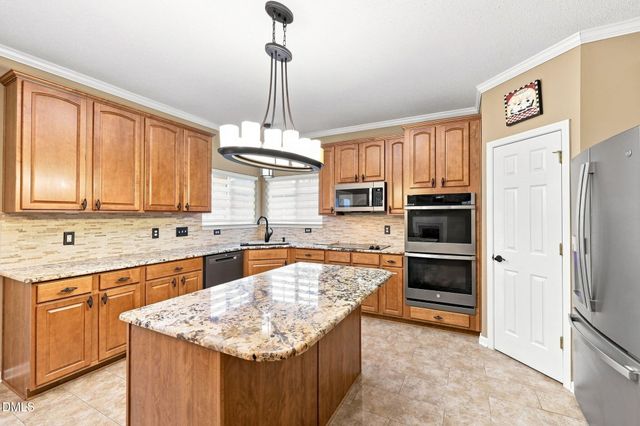 580 Pimlico Circle, Whitsett, NC 27377